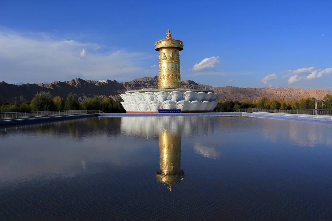 说明: https://timgsa.baidu.com/timg?image&quality=80&size=b9999_10000&sec=1607423816162&di=09fce1074da130be920bbc3e6f5af8c7&imgtype=0&src=http%3A%2F%2Fimages1.aoyou.com%2Fproductlist%2F201605%2Frbd42l17103330.jpg