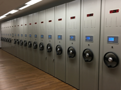 电动密集架的电器技术性能、安全防护要求包括哪些？